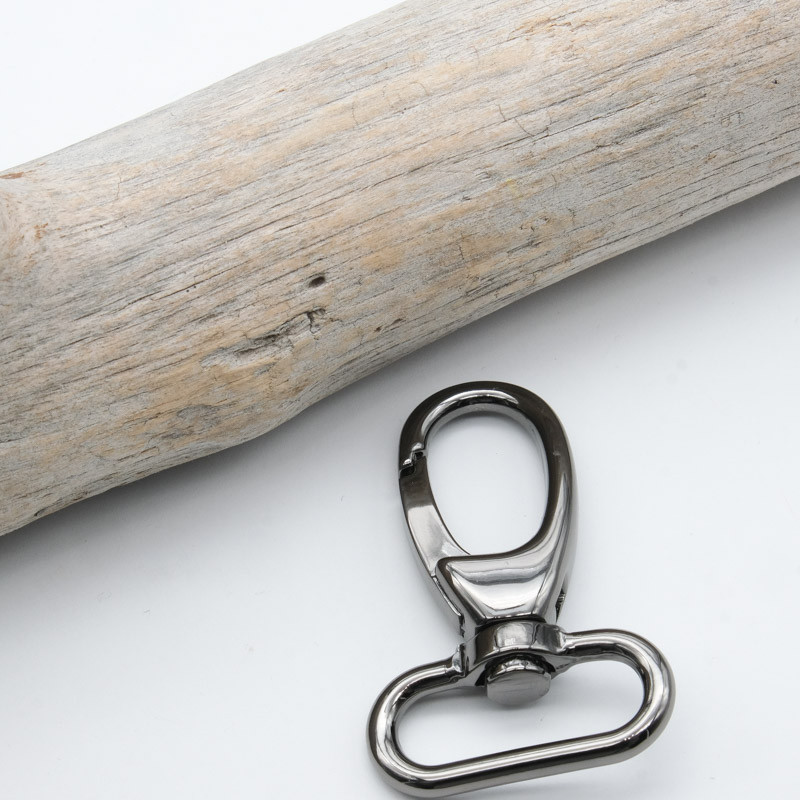 30MM Gunmetal Carabiner - Maison Klem